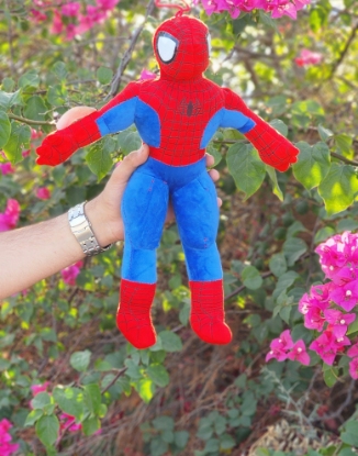 تصویر  عروسک مرد عنکبوتی