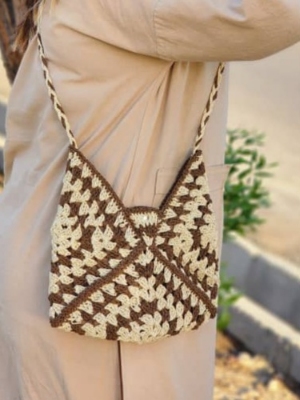 تصویر  کیف رافیا مدل موتیف